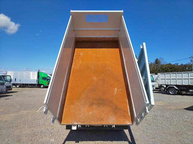 いすゞエルフ深ダンプ（土砂禁ダンプ）小型（2t・3t）[写真13]
