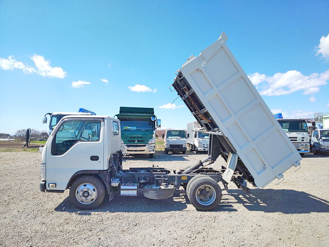 いすゞエルフ深ダンプ（土砂禁ダンプ）小型（2t・3t）[写真09]