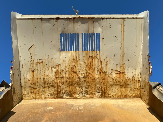 いすゞフォワードダンプ中型（4t）[写真13]