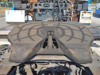 UDトラックスクオントレーラーヘッド（トラクターヘッド）大型（10t）[写真11]