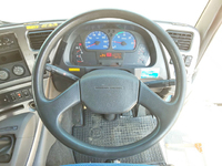 UDトラックスクオントレーラーヘッド（トラクターヘッド）大型（10t）[写真29]