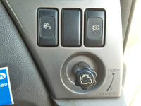 UDトラックスクオントレーラーヘッド（トラクターヘッド）大型（10t）[写真34]