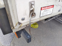 いすゞエルフアルミバン小型（2t・3t）[写真17]