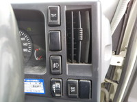 いすゞエルフアルミバン小型（2t・3t）[写真37]