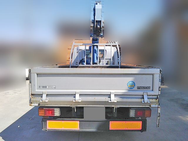 マツダタイタンクレーン6段小型（2t・3t）[写真09]