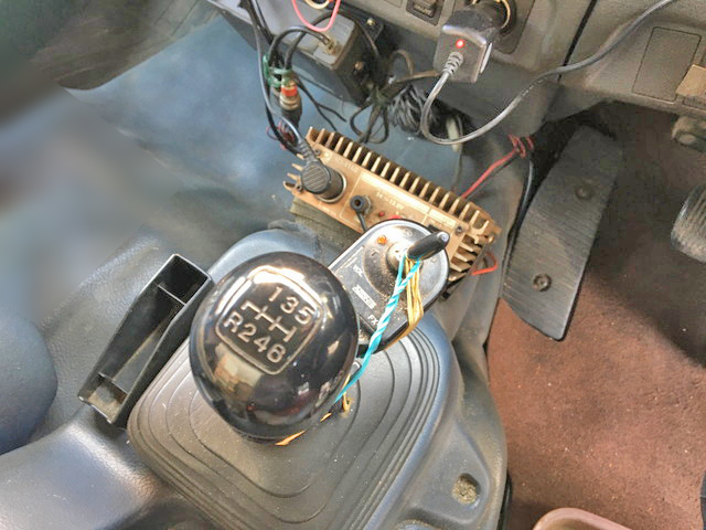 日野レンジャーダンプ中型（4t）[写真32]