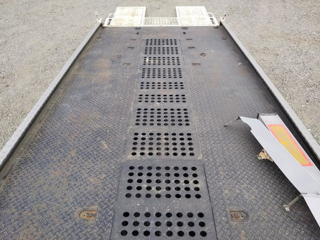 いすゞエルフセーフティローダー小型（2t・3t）[写真13]