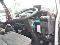 いすゞエルフセーフティローダー小型（2t・3t）[写真26]