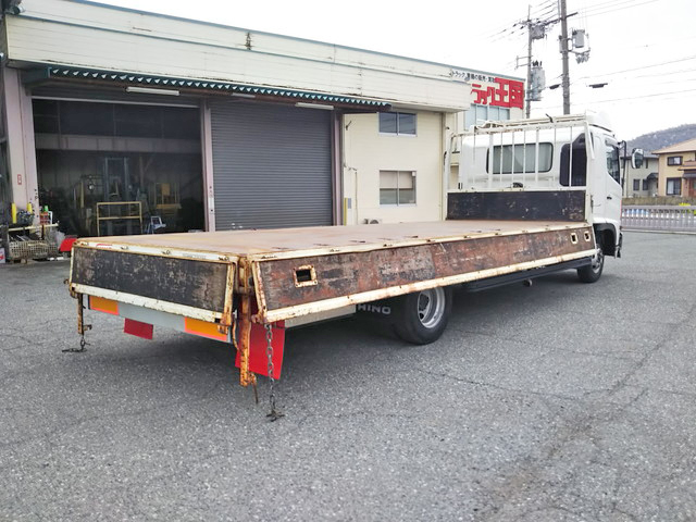 日野レンジャー平ボディ中型（4t）[写真15]