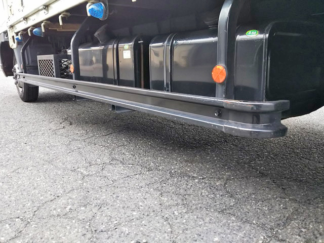 日野レンジャー平ボディ中型（4t）[写真19]