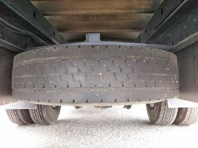 日野レンジャー平ボディ中型（4t）[写真22]