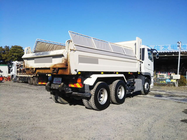三菱ふそうスーパーグレートダンプ大型（10t）[写真02]