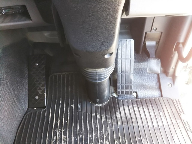 三菱ふそうスーパーグレートダンプ大型（10t）[写真37]