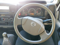 日産アトラス平ボディ小型（2t・3t）[写真13]