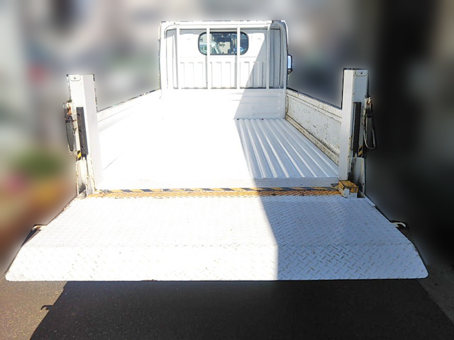 日産アトラス平ボディ小型（2t・3t）[写真05]