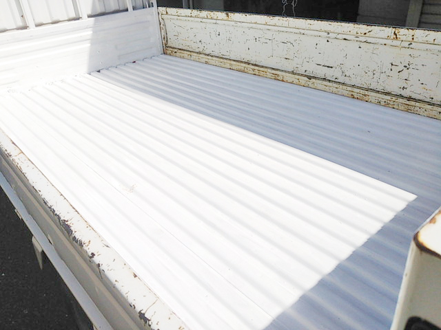 日産アトラス平ボディ小型（2t・3t）[写真07]