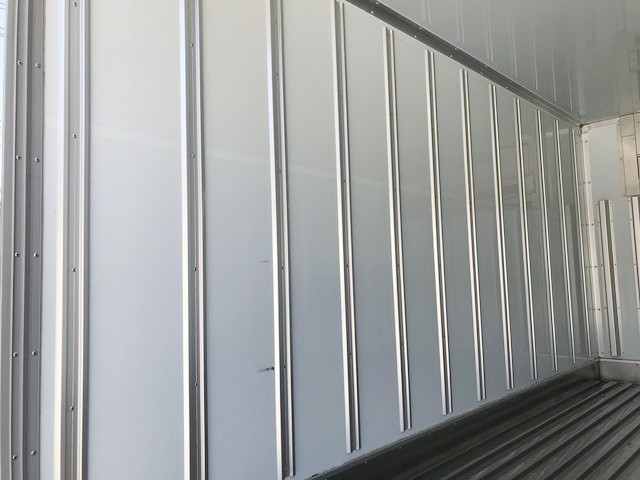 日野デュトロ冷凍車（冷蔵車）小型（2t・3t）[写真10]