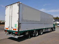 UDトラックスクオンアルミウイング大型（10t）[写真04]