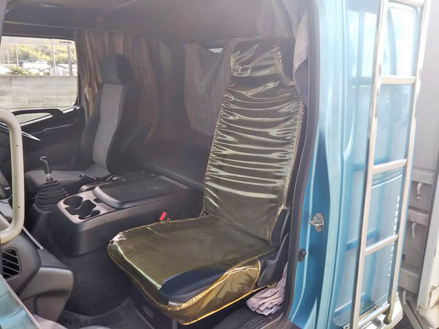 日野レンジャーアルミブロック増トン（6t・8t）[写真33]