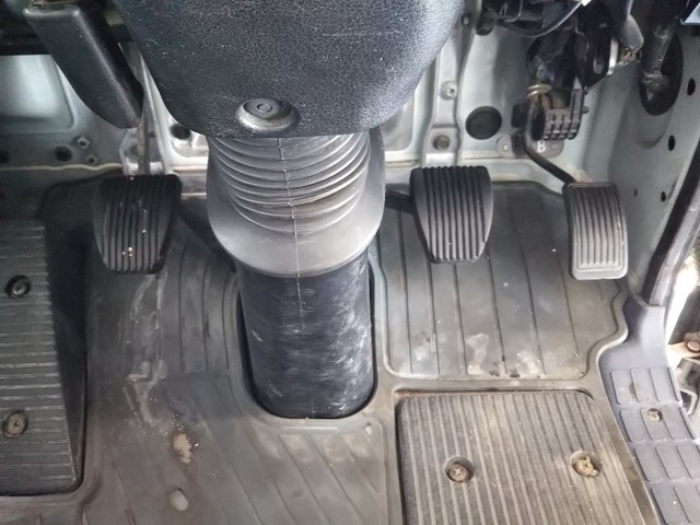 日野レンジャーユニック3段中型（4t）[写真39]