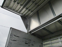 三菱ふそうファイターアルミウイング中型（4t）[写真14]