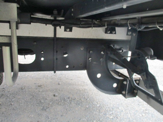 三菱ふそうファイターアルミウイング中型（4t）[写真22]