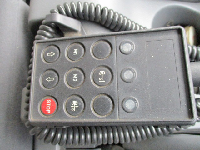 三菱ふそうファイターアルミウイング中型（4t）[写真35]