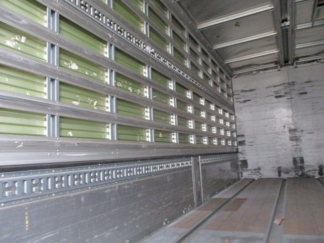 三菱ふそうファイターアルミウイング中型（4t）[写真08]