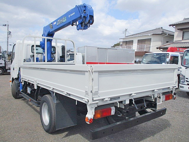 トヨタダイナクレーン4段小型（2t・3t）[写真02]