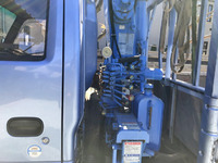 いすゞエルフクレーン4段小型（2t・3t）[写真11]