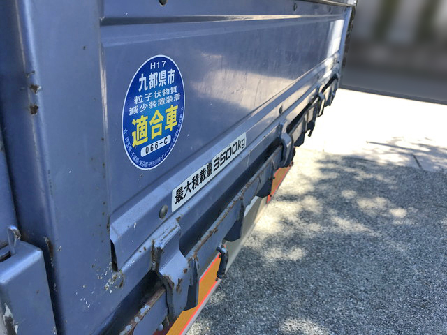 いすゞエルフクレーン4段小型（2t・3t）[写真18]