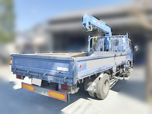 いすゞエルフクレーン4段小型（2t・3t）[写真02]