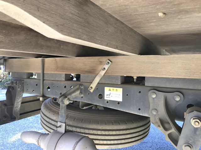 いすゞエルフクレーン4段小型（2t・3t）[写真22]