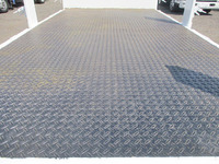 三菱ふそうキャンター平ボディ小型（2t・3t）[写真14]