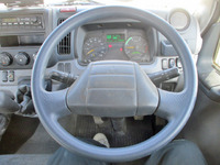 三菱ふそうキャンター平ボディ小型（2t・3t）[写真24]