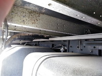 いすゞギガアルミウイング大型（10t）[写真18]