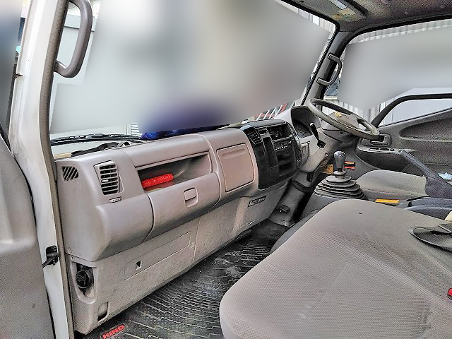 日野デュトロユニック4段小型（2t・3t）[写真32]