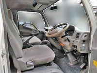 日野デュトロユニック4段小型（2t・3t）[写真33]