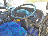 いすゞギガダンプ大型（10t）[写真28]