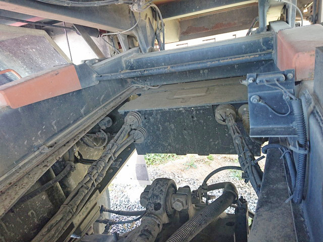 日野プロフィアダンプ大型（10t）[写真11]