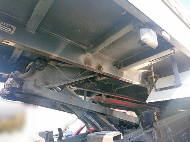 日野プロフィアダンプ大型（10t）[写真14]