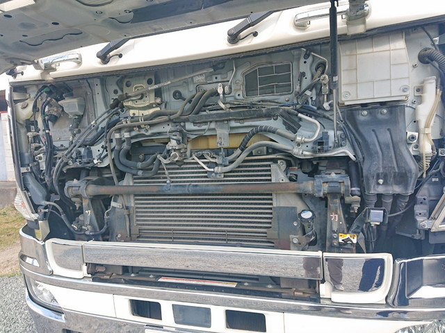 日野プロフィアダンプ大型（10t）[写真23]