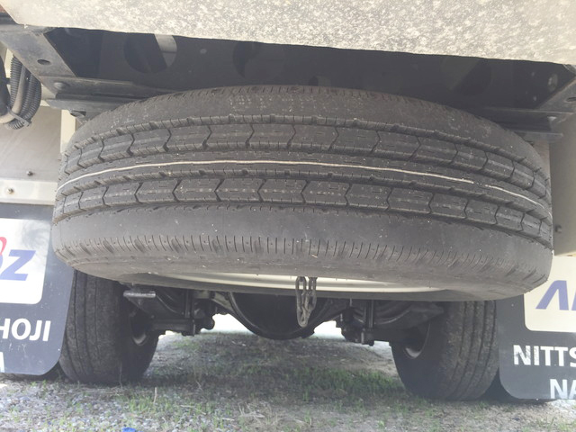 日野デュトロ冷凍車（冷蔵車）小型（2t・3t）[写真16]