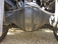 UDトラックスクオントレーラーヘッド（トラクターヘッド）大型（10t）[写真18]