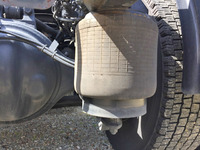 UDトラックスクオントレーラーヘッド（トラクターヘッド）大型（10t）[写真19]