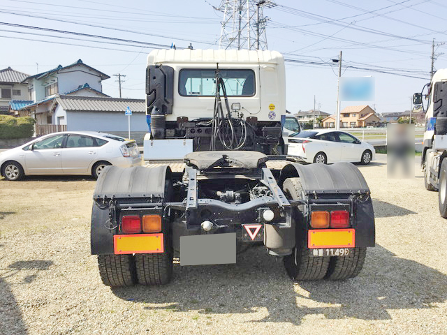 UDトラックスクオントレーラーヘッド（トラクターヘッド）大型（10t）[写真07]