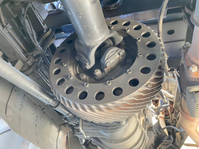 UDトラックスコンドルクレーン4段増トン（6t・8t）[写真26]