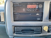 UDトラックスコンドルクレーン4段増トン（6t・8t）[写真38]