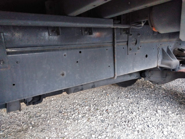 UDトラックスコンドルアルミウイング増トン（6t・8t）[写真12]