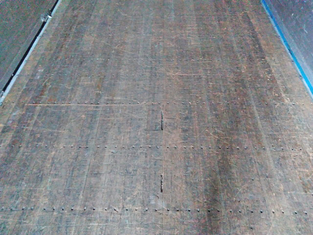 UDトラックスコンドルアルミウイング増トン（6t・8t）[写真09]